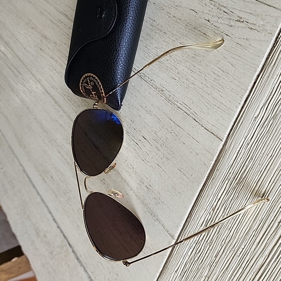 Used Gold Colored Ray-Ban Frames with Prescription Lenses - Picture 4 of 4